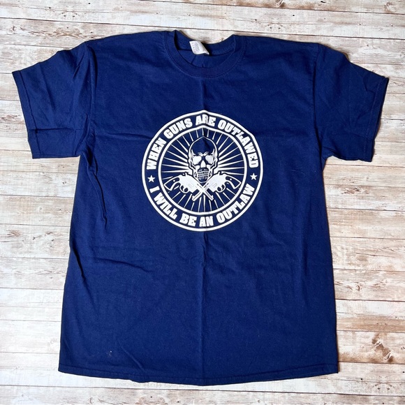 Gildan Other - Gildan navy t-shirt